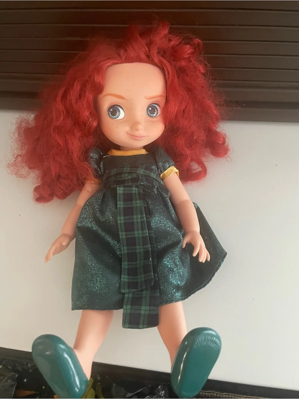 Brave Red-Haired Princess  Kids Fashion Doll in Green Sparkle Dress